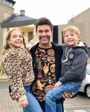 Mariano Martínez Instagram - .
Locos de amor ❤️