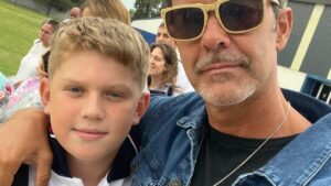 Mariano Martínez Instagram - Hijo en unas horitas cumplís 11 años. Estás gigante qué emoción!!sos una gran persona que admiro mucho ,tenes un corazón enorme y mucho amor para dar siempre,que cada día se esfuerza por cumplir sueños y metas,que jamás baja los brazos. Deseo que este año sigas disfrutando de todo lo que te propongas,que sigas riéndote como lo haces y sigas llenado de luz cada momento tuyo y de todos los que te rodeamos . Siempre acá voy a estar para vos hijo . Te amo infinito Milo !!!! ❤️❤️❤️
