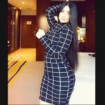 Marina Alobaidi Instagram - لم و لن يَحدُث أن تَعمينِي عاطفتِي أعرف الخَطأ جيّداً ؛ وأنا مخطئه بإرادتي ... . . #مارينا_العبيدي #luxury #luxurylifestyle #fashion #dubai #dxb #explore Dubai Mall Fountains nr Burj Khalifa