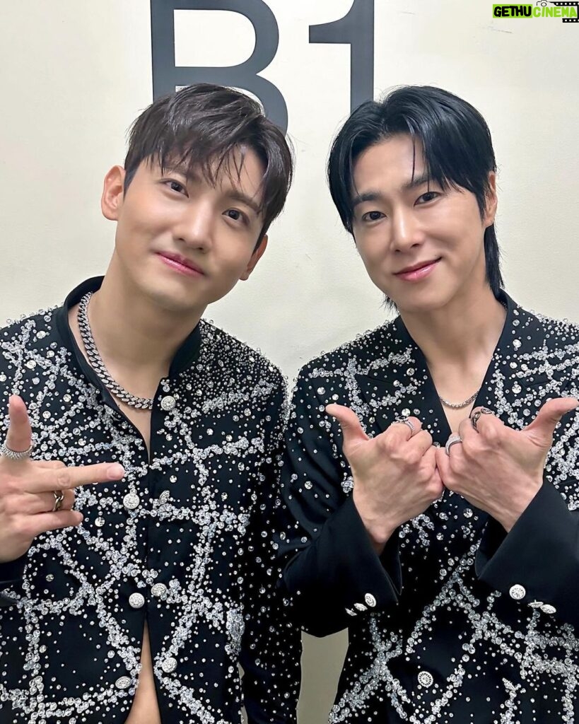 Max Changmin Instagram - SM Town Live 2024 in Tokyo‼️ 楽しかったです♪ 見に来てくださってありがとうございます😊❤️ #東方神起　#wearet