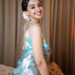 Meenakshi Chaudhary Instagram - Saree and I , it’s a love story 🙈🤓🫶🏽 Clicked by- @srikrishna_photography9 Jewellery- @amyrasilver Saree makeover -@_h_d_beauty_parlour_ Make up - @chadarasapallivamsikrishna Hair - @chinnisrinu_stylist
