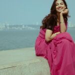 Meenakshi Chaudhary Instagram - Meena by the bay 🥰 Posted full video on YouTube , the link is on the story and my bio🥰🫶🏽
