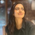Meenakshi Chaudhary Instagram - When my friends ask me to pose for a picture randomly in the middle of a conversation , there is a very high probability of these expressions coming up 🤓