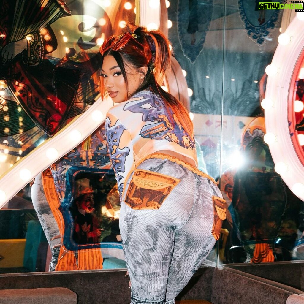 Megan Thee Stallion Instagram - 🍄😻💞 Osaka, Japan