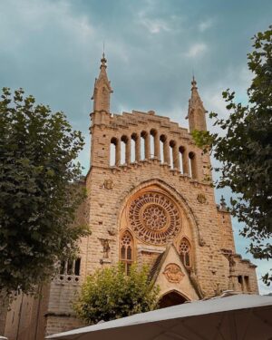 Melissa Roxburgh Instagram - Spain diaries

Thank you @melia.hotels.international @zelhotels