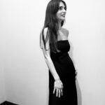 Meriç Aral Instagram - well that was fun 🥂 📸: @ali_kalyoncu 🌹