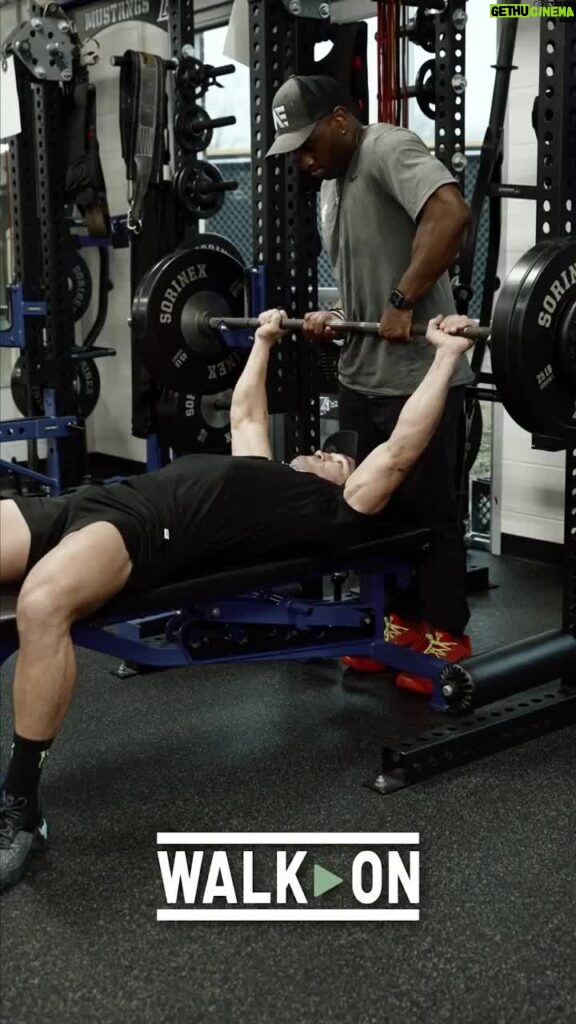 Michael Chandler Instagram - #workoutoftheday - BULKING SZN - Heavy bench press and dumbbell lunges’ll make a man outta ya…. - Walk On. - See you at the top!