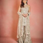 Mira Rajput Instagram - What a beautiful evening it was! 📸 @rohanshrestha @seemagujraldesign @thelotusbyshitalbajajofficial @ppjewellers_official