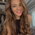 Miray Daner Instagram - Biraz pozitif bırakıp kaçıyorum 👋🏼
