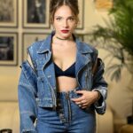 Miray Daner Instagram - Styling: @rutkayozis Makeup: @aynnur Hair: @ibrahimzengin 🤍: @simgebirben @lol.official @baguette_jewellery
