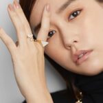 Mirei Kiritani Instagram - 100%リサイクルゴールドを使用したPRADAのファインジュエリーコレクション「ETERNAL GOLD」 サステナブルで素敵なジュエリー達に心が躍りました🥺✨ #PradaFineJewelry @Prada