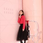 Mirei Kiritani Instagram - 4/8から発売される「ディオール アディクト リップスティック」 わたしがつけたのは526💄 絶妙なツヤとうるうる質感がずっと続くの💋 そしてメゾン ディオールのファッション コードから着想を得たクチュール リップスティック ケースが初登場。こちらもかわいい💗💙🤍 @DIORBEAUTY #DIORADDICT #ディオールアディクト #ディオールアディクトショールーム