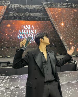 Moon Sang-min Instagram - AAA in philippines🖤
(마지막은 내가 찍은 부 직캠)