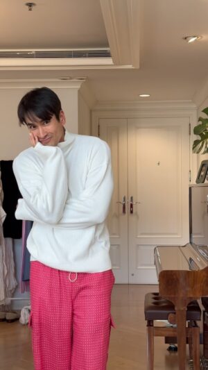 Nadech Kugimiya Instagram - 🕺🏻ช่วงเทศกาลท้ายปีมีอะไรให้ใส่เยอะแยะ ไม่ว่าจะ คริสมาสดินเนอร์ กีฬากลางแจ้ง ชุดcheck-in Cafe ปาร์ตี้ส่งท้ายปีใหม่ ชุดวันทำบุญ ชุดวันทำงาน

ใส่บ่อยก็เท่ากับซักบ่อย แต่สำหรับผ้าบางชนิดถ้าเราซักเอง สีมันจะซีดเร็ว เนื้อผ้าก็เสื่อมเร็วด้วย บอกเลยว่าต้องไปใช้บริการ Dry-cleaning ที่ The Recrafting เท่านั้น!!! 

ตอนนี้โปร Dry-Cleaning Services ลด 12% อยู่นะจ๊ะ รับรองว่า Dry-cleaning ของร้านเรา ช่วยยืดระยะเวลาเสื้อผ้าของเราให้ใส่ได้บ่อยขึ้น ถนอนเนื้อผ้าให้คงสภาพเดิม คราวนี้จะใส่บ่อยแค่ไหน ก็ไม่กังวลละ ใส่จนคุ้มแน่นอนจร้าาาาาา

#Therecrafting #Drycleaning #ร้านซักแห้ง #ShoeSpa #Bagspa #ร้านณเดชน์