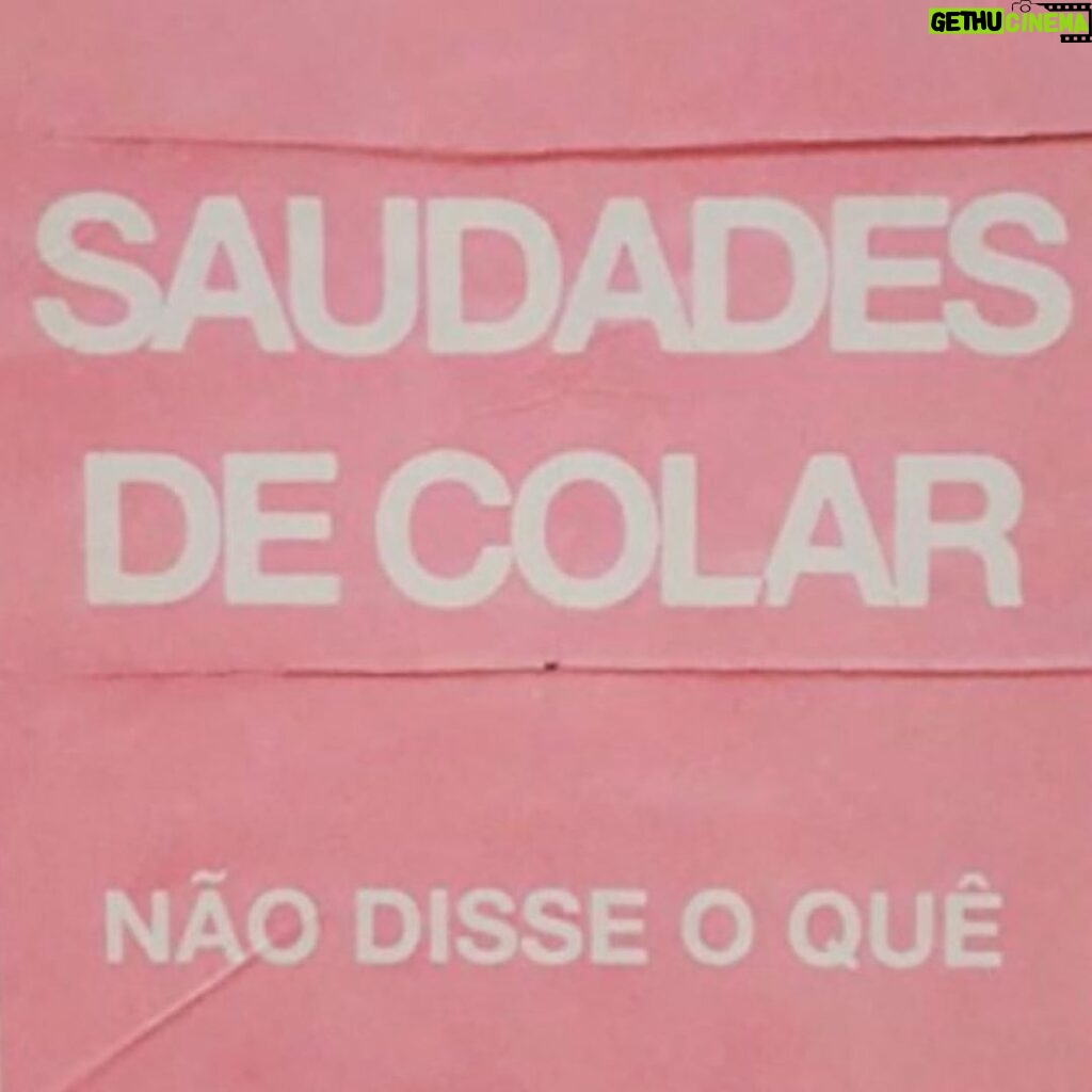 Nanda Costa Instagram - 6/9! Marque o @ e não diga nada! Se puder, COPULEM! #diadosexo #façamos Obs: sobre a foto de número 6, eu roubei de um post da @deboralamm , apesar de concordar com a frase, quero deixar bem claro que não fui eu que pichei . Aliás, eu roubei dela vários desses “ lambe lambe “ ( alguém sabe o plural de lambe lambe?) Enfim… Façamos!