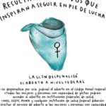 Natalia Téllez Instagram - La doctora me escribió “está perfecta tu chamaca”…entendí que eras una niña, que tú venías perfecta, pero el mundo al que venías era todo menos perfecto, especialmente para las mujeres. Tanta gente al enterarse de tu sexo me decía “Ay ojalá sea muy bonita” yo solo podía pensar “Ojalá esté muy sana, muy fuerte, muy valiente, ojalá no sea lo que nadie espera y tenga el valor de sostenerlo y sea libre, ojalá esté a salvo, ojalá pueda definirse, ojalá esté … ojalá yo sea lo suficientemente fuerte para mantenerla aquí, sin que la rompan, sin que la hagan dudar, sin que la cambien. Como resuenan las consignas del 8M resuena mi corazón “LA QUIERO VIVA Y LIBRE…NOS QUIERO VIVAS Y LIBRES” #8M 💜