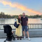 Natalia Téllez Instagram - Se habla del amor en un romanticismo que no le alcanza a la realidad, al equipo y la complicidad, a sentir que se construye un universo con amor y se sostiene de trabajo y acuerdos, de miradas cómplices en medio del cansancio y el abrazo profundo que te pega de vuelta. Te amo hondo ,muy real, sostienes mi raíz y me permites crecer. Gracias por ser ♥️ @zaabs te amo