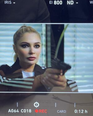 Natalya Rudova Instagram - «Жизнь по вызову 2»🎬

Всем спасибо , сьемки закончились🎬🐈‍⬛
Не могу не поделиться этими шикарными кадрами.