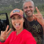 Nathalia Arcuri Instagram – Ainda dá tempo de um #tbt?

Me apaixonei pela Bahia e pela Chapada Diamantina.

Foram 3 dias explorando o Vale do Pati e no último chegamos ao Vale do Cachoeirão (as fotos acima), um dos pontos clássicos do trekking do Vale do Pati. É um penhasco de 300 metros de altura e você se sente um grãozinho de areia diante da imensidão dos paredões.

3 ingredientes ESSENCIAIS pra viver essa aventura:

– Muita disposição, preparo físico e mental
– Coragem, respeitando os limites para você não correr riscos desnecessários
– Um guia incrível, como o @beja_guia.chapadadiamantina 

E eu não vou parar, quero mais trilhas e mais natureza nos meus planos, então já comenta aqui pra mim qual outro lugar do Brasil que eu deveria colocar na minha lista? Vale do Pati – Chapada Diamantina