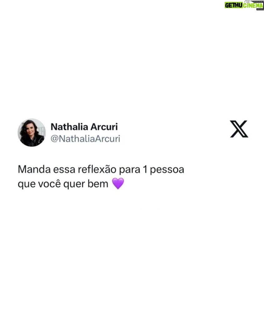 Nathalia Arcuri Instagram - Enfim, 2024 chegou! 🥳 E, pra todo começo de ciclo, a gente PRECISA recapitular o que já aconteceu pra APRENDER e melhorar quem somos e o que faremos com nós mesmos. Pra toda meta, você tem que ter disciplina e prazo. A disciplina te ajuda a se organizar e os prazos te dão o limite que é necessário pra definir quando agir pra alcançar seu objetivo. E, fazendo assim com suas metas financeiras, fica muito mais fácil chegar num sonho que antes era impossível de realizar. Em 2024, SONHE ALTO. Sim, você pode e deve fazer isso. Mas parta para a ação. Sonhar só por sonhar não leva ninguém a lugar algum. Adapte o que você precisa fazer e os prazos pra realizar esse sonho de acordo com a sua realidade. Só não deixe pra começar em 2000 e lá vai ano. Aproveite o novo ciclo de 2024 pra investir em suas metinhas, metas, metonas e metazonas. Eu sei (e você também sabe) que você é capaz. Comece agora baixando o Planner Financeiro no link da minha BIO🫰