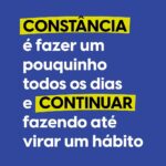Nathalia Arcuri Instagram - CONSTÂNCIA é fazer um pouquinho todos os dias e CONTINUAR a fazer até virar um hábito. É assim na vida, e é assim na sua vida financeira também. Por exemplo, se você quer escrever melhor, escreva um pouquinho todos os dias. Se você quer ter mais saúde, pratique exercícios toda semana. E se você quiser ter sempre uma grana a mais no bolso, seja pra uma das suas metas, ou reserva de emergência, comece de pouquinho em pouquinho a investir todos os meses. “Ah, mas eu não tenho tanta grana assim pra investir em uma meta” Por isso mesmo que eu não tô falando de quantidade, e sim de constância. Pensa comigo: uma metona ou metazona que você tem são as mais difíceis de se cumprir, justamente porque têm um prazo maior pra poder juntar o dinheiro e fazer ele render. No entanto… 👇 Se você começar a fazer seu pé de meia começando agora e investindo todos os meses, ao longo do tempo o resultado vai ser tão impressionante que você vai querer voltar no tempo só pra dizer “brigada, de nada” pro seu “EU” que começou tudo isso lá trás. E pra te ajudar a manter a constância na sua vida financeira e criar hábitos saudáveis com seu dinheiro, tem o Planner Financeiro 2024 especial que o time da @mepoupenaweb criou pra você! É de graça e tá a um clique de distância no link da minha bio 🥳