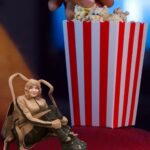 Nathalie Odzierejko Instagram - Coucou mes puces. C’est votre punaise Dely in Paris ! Petit topo de mon séjour : le airbnbug que j’ai trouvé est super, le propriétaire me régale ! Les cinémas sont top pour rencontrer de nouvelles personnes et je me déplace super facilement grâce au métro. Cette ville est faite pour moi ! ( lien de ma nouvelle vidéo dans ma bio )