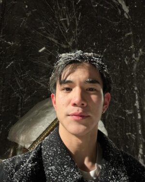 Nattawat Jirochtikul Instagram - Warm inside