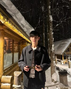 Nattawat Jirochtikul Instagram - Warm inside
