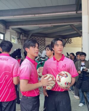 Nattawat Jirochtikul Instagram - รวมพลเด็กจุฬา
#cutuball2024