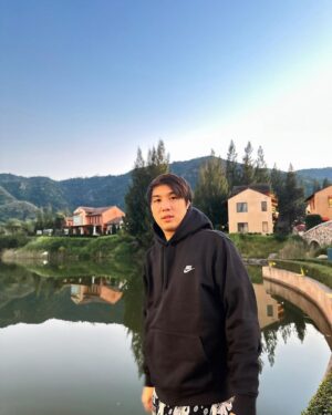 Nawat Phumphothingam Instagram - ผมไม่ได้มานะครับผมตัดแปะ 🖼️✂️⛰️