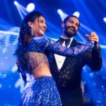 Neeti Mohan Instagram - Sangeet night done right 😎 Grateful to our friends, family and guests… Aap logo ne Raunak laga di 💥 Thank you @ayushmannk @tahirakashyap @aakritiahuja Varushki for lighting up the evening . Varushka’s performance was the highlight of the evening for me! Thanks Ayush for singing and making our family drool over you yet again ♥️ @bharti.laughterqueen you are the funniest and the cutest. We ADORE you. Logon ka hass hass ke pait mein dard ho gaya. We missed you Golla and Harsh 🙌😘 The Dashing Savaria @salmanyusuffkhan and elegant Faiza 😘😘 The most punctual and loving guest @anumalikmusic ji we love you 🫡🌹 #KunalKoMiliMukti
