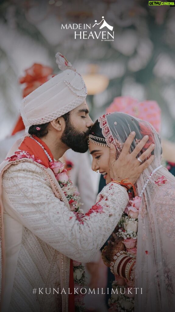 Neeti Mohan Instagram - As we share these beautiful moments from our wedding, we want to thank you all for bestowing your love and blessings🙏🏼🤍 Thank you Mom, Dad, Mummy, Papa, Nihaar Bhai, Neeti Di, Kriti Di, Shakti Di, Nitin, Tithi, Paarth Bhai, Papaji, Mallow Aryaveer, entire Thakur, Sharma and Pandya Parivaar 🙏🏻 for making it all happen for US ♾ #KunalKoMiliMukti Thank you Pradhyuman, Teju, Deep, Pranjal and @themadeinheaven team for capturing our moments so well. Big Thank you to Tina Chakshu @lateralevents for creating a fairy tale wedding for us! Thank you Manish @unavida_weddings and @dsweddingandevents for spending hours and hours relentlessly working to make this happen for us. Kaushik, Shreyas, Pragati and team, we appreciate all the hard work. Host : @djhimanisingh Thank you Shrey and Urja @shreyandurjastyle for making us all look so heavenly! Your first is with us it’s so special for us! Thank you @payalkeyalofficial @kishandasjewellery @kalkifashion Kaleeras : @beabhika Thank you @ritickasjalan @dwyessh_hairwizard @nayanhair @aaliyahussainhairmakeupcreator for making our big day so beautiful 🙌🏼♥