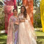 Neeti Mohan Instagram - Aapki Holi mangalmay ho!!! Hardik Shubhkamnaein #AajBirajMeinHoliReRasiya 🌹 #tseries #BhushanKumar @tseries.official @iamjayakishori @raaj_aashoo @iamseepijha @lovesh_nagar @akshitamudgal @sammeerdeshpande @wadkekeni @neelammuntashir @aditude__ @official_mmentertainment @rajchanana