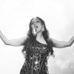 Neeti Mohan Instagram - Bhubaneshwar you all Lived it Large tonight! Love love love 🔥💥🫶🏻 @amit_thosar @hellyvasavada @denzil.mathias @rohann_197 @anithadkar @akshay.menon.official @bassmyna @shanemacwan @samit.pednekar @farhad.daruwalla @desigulab @kshamata_surve @khushii_parmar03 @_shirlyyy_ y @nitin @royalstagliveitlarge @umgbindia 📸 @shotbyviper Outfit: @pankh_studio Jewellery: @koharbykanika Heels: @sephyr_official Stylist: @stylebysaachivj Styling team: @styledbynikinagda Bhubaneswar, India