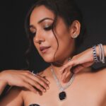 Neeti Mohan Instagram - About last night #ZeeCineAwards 🖤 Outfit: @emblaze_mb Necklace & Rings: @adan_creation_ Earrings & Bracelet: @aquamarine_jewellery Stylist: @stylebysaachivj Styling team: @sanzimehta777 @styledbynikinagda Hair: @aaliyahussainhairmakeupcreator Make up : @ritickasjalan Photographer: @souravsharmaofficial
