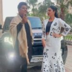 Nisha Bano Instagram - Auj Kal Jatta ve Tu Ki Kardaa… 🔥 @thekamalkhan @nishabano @sameermahiofficial #nishabano #kamalkhan #sameermahi #instareel #song