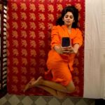 Nyla Usha Instagram - Let's not get out of bed today... Happy weekend 🙌🏻. Karaikudi