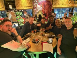 Paddy McGuinness Instagram - Every Christmas I get my auld Bolton pals out for a powsh meal. I worked at Warburtons with a couple of them in the 90’s! Touch of class from @sirmofarah who took time out to say hello and do pics with the cuddly toys. #christmas