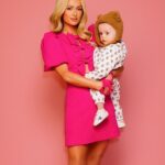 Paris Hilton Instagram - I pinch myself every day thinking about how lucky I am 👨‍👩‍👧‍👦✨❤️
