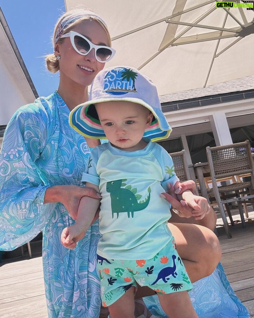 Paris Hilton Instagram - Life is beautifu🥰 Easter in Paradise with Baby P🐣 St Barts (Caribbean)