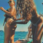 Pearl Thusi Instagram - Boatful of booties, bosoms and beauties having a ball with some banter and baffoonery. Btw @robinthede on content is major 🔑🚨 Happiness