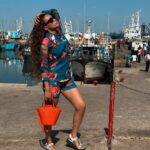 Pearl Thusi Instagram - Baddest fish in the sea 🐠🐋🐬 Fit : @thebemagugu Shoes, shades & bag - @europaart @preview_designer_collection @karllagerfeld Santa Maria Mozambique
