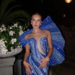 Polina Pushkareva Instagram - The Venice International Film Festival: day 2 Today I realized how huge my audience in Italy is and I took pictures with probably a hundred people. Last year I decided to create multiple multilingual accounts in TikTok. The logic was if I share content in one language, why not to hire managers in different countries and post content in other languages as well. So, people who don’t speak English, can watch my content, and use it to their own advantage. And if I had not made such a decision, I simply would not have the international audience. First of all, social networks are about unusual solutions. And who uses non-standard methods first wins. This is exactly what I did having created multilingual accounts. Venice, Italy