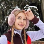 Polina Pushkareva Instagram - I have a yearly tradition: I publicly announce my goals for the year. I’ve been doing it for 4 years now ⠀ To see my goals for 2023 swipe 👉🏻 Aspen, Colorado