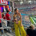 Polina Pushkareva Instagram - My first Super Bowl ever: ⠀ learning what American football is, seeing Rihanna and her performing for the first time in 7 years and announces that she is pregnant ⠀ BEST DAY EVER. So thankful to have a job that gives me experiences like this Super Bowl Central Az