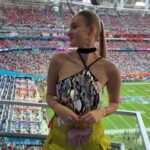 Polina Pushkareva Instagram - My first Super Bowl ever: ⠀ learning what American football is, seeing Rihanna and her performing for the first time in 7 years and announces that she is pregnant ⠀ BEST DAY EVER. So thankful to have a job that gives me experiences like this Super Bowl Central Az