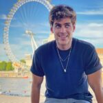 Polo Morín Instagram - Y vas aprendiendo que no solo se trata de mariposas en el estómago, se trata de paz en la mente y tranquilidad en el corazón.
