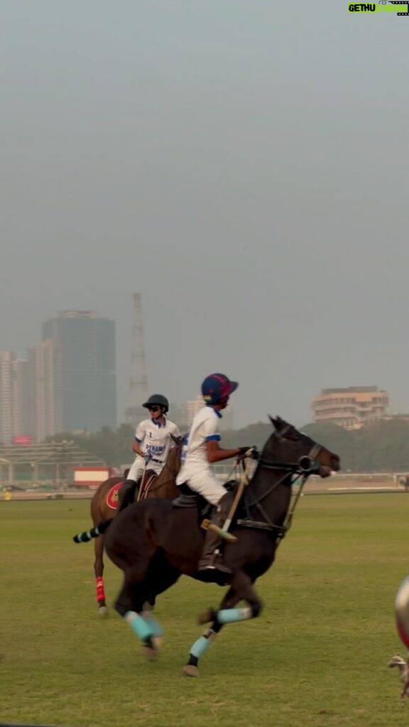 Pooja Chopra Instagram - An enchanting evening at the Mahalaxmi race course, immersed in the Polo tournament. It was a true privilege to present the Turf Games Trophy alongside Mrs. Rajashree Birla & Mr. Jackie Shroff. Congratulations to Team Dynamix – what an incredible game! Mahalaxmi Racecourse