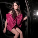 Pooja Chopra Instagram - 🥀 . . Styling credit - @riddhimasharma_ Photography - @portraitdeewana Glam by - @dglam_by_dipz Outfit - @ikichic_official