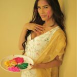 Poonam Pandey Instagram - Holi vibes got me ✨💕 #holi #colorful #fun #poonampandey